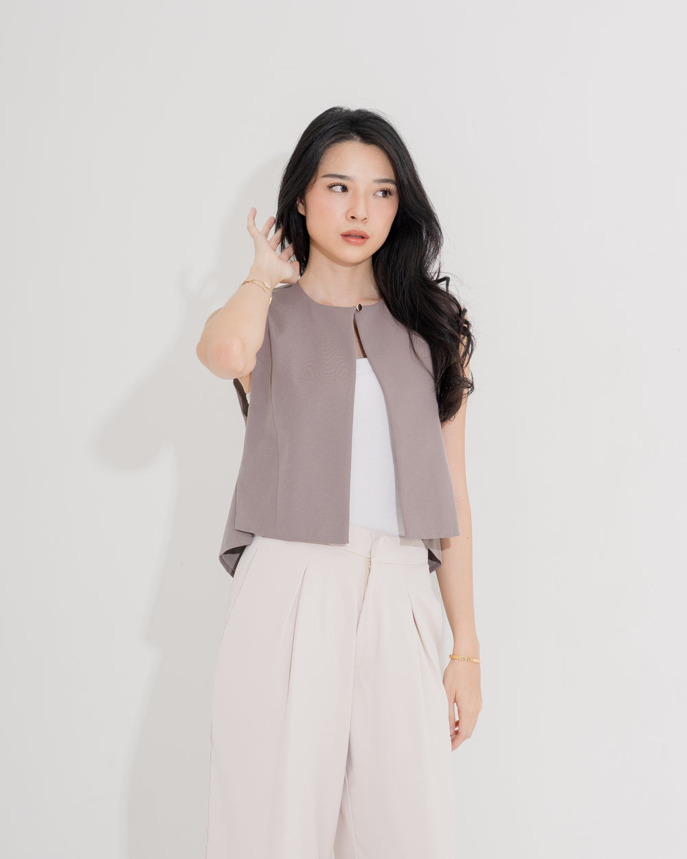 Somi Vest