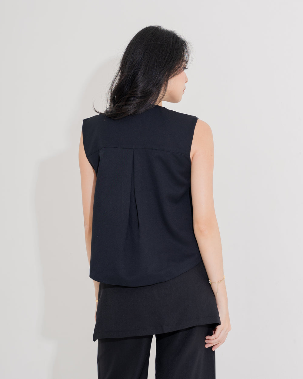 Somi Vest